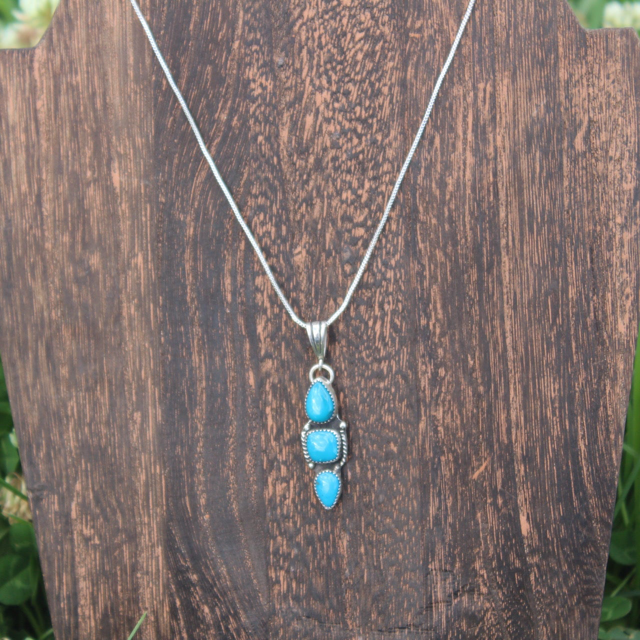 The Lauren Necklace
